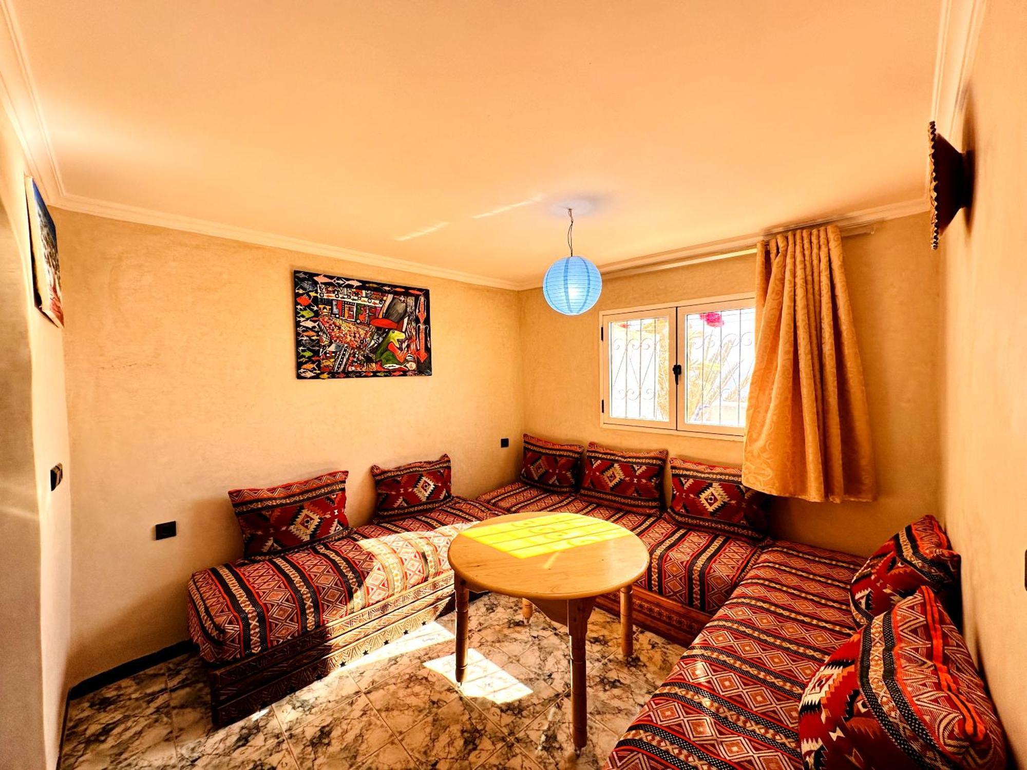 Atlas Hostel Тагазут Екстериор снимка