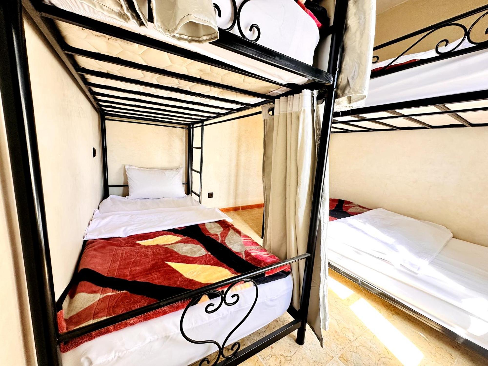 Atlas Hostel Тагазут Екстериор снимка