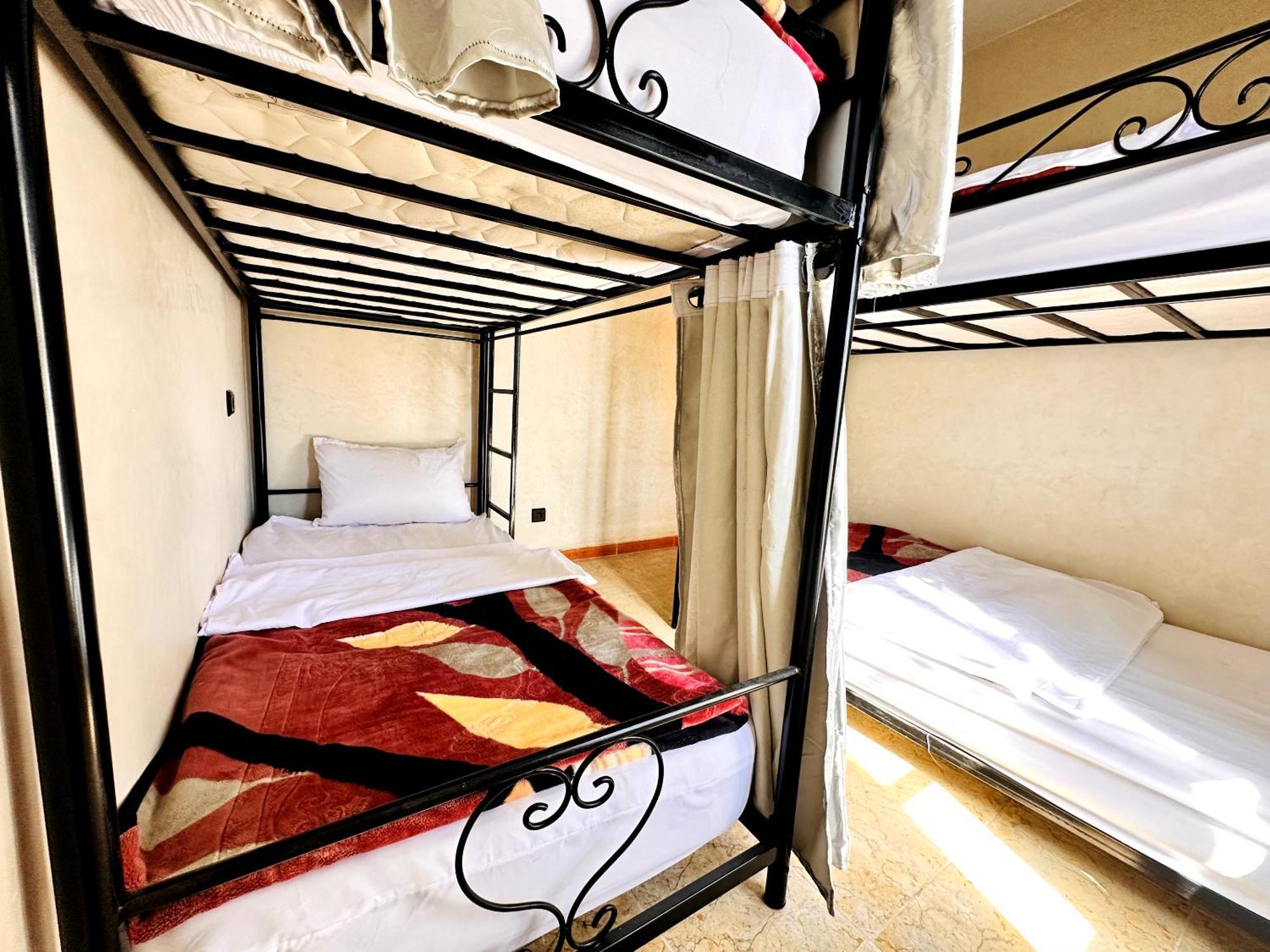 Atlas Hostel Тагазут Екстериор снимка
