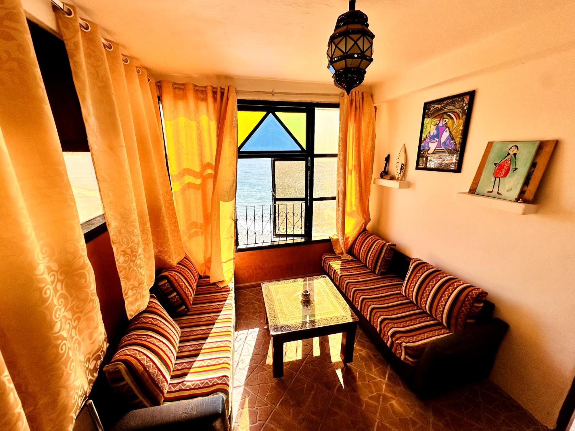 Atlas Hostel Тагазут Екстериор снимка