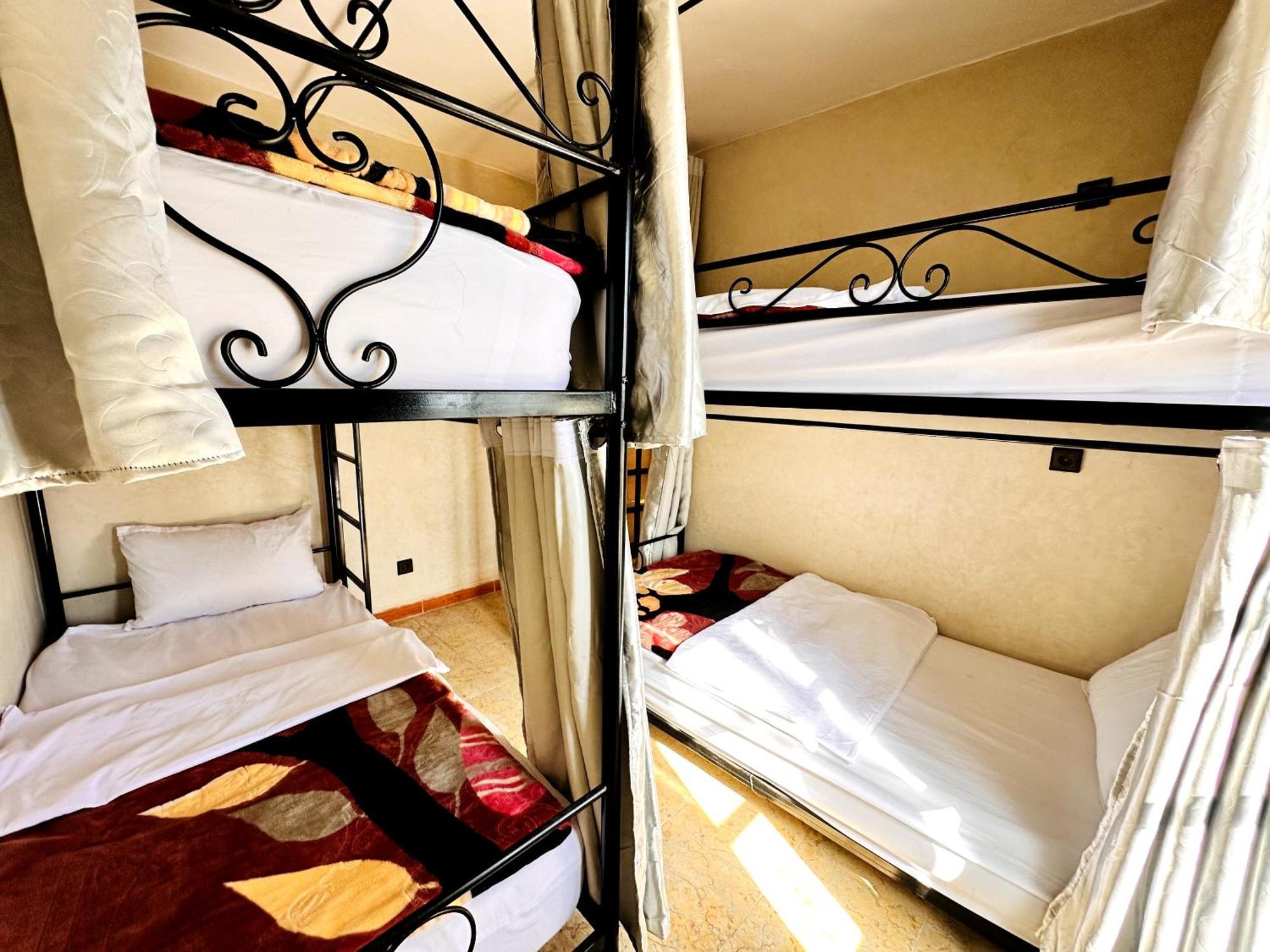 Atlas Hostel Тагазут Екстериор снимка